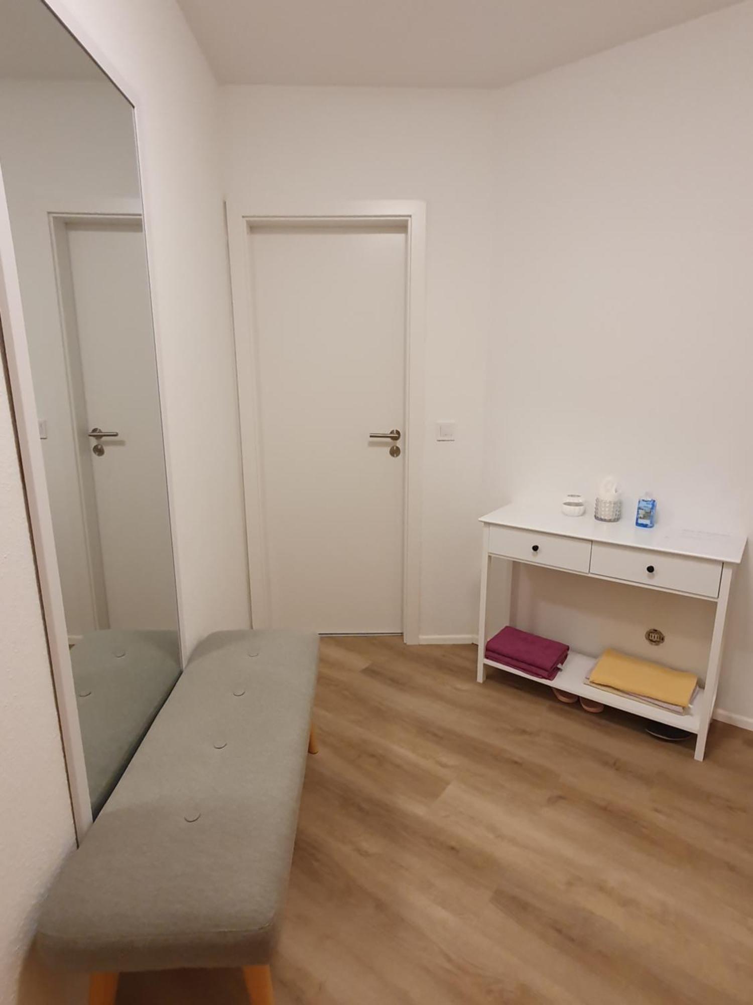 Apartement Weingarten ไวน์การ์เทิน ภายนอก รูปภาพ